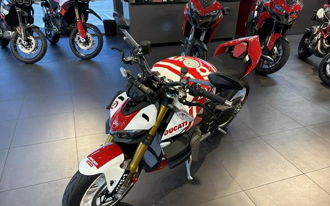 2025 Ducati Streetfighter V4 Supreme