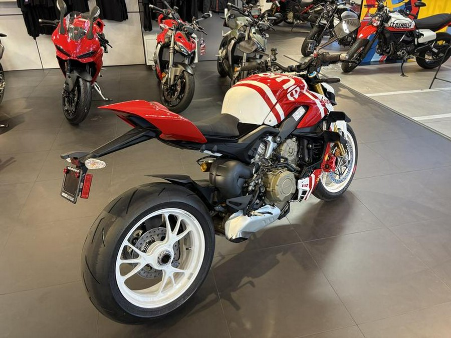 2025 Ducati Streetfighter V4 Supreme