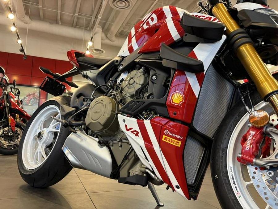 2025 Ducati Streetfighter V4 Supreme