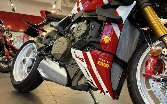 2025 Ducati Streetfighter V4 Supreme