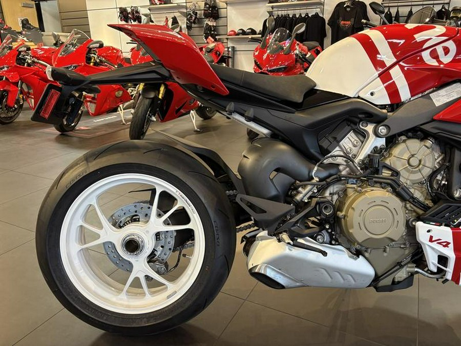 2025 Ducati Streetfighter V4 Supreme