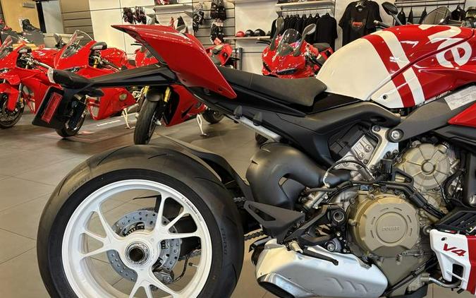 2025 Ducati Streetfighter V4 Supreme