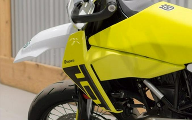 2026 Husqvarna Supermoto 701
