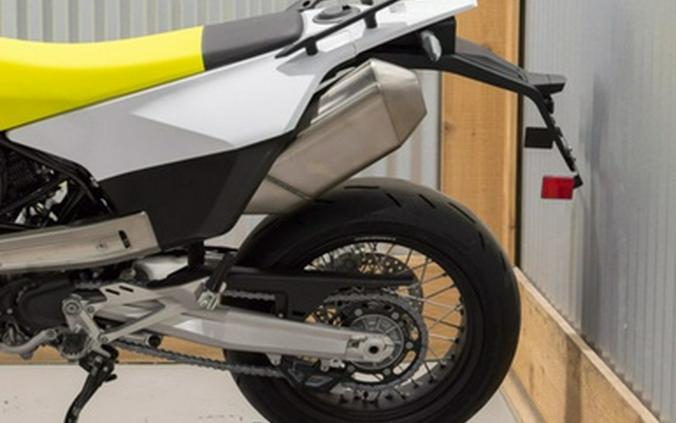 2026 Husqvarna Supermoto 701