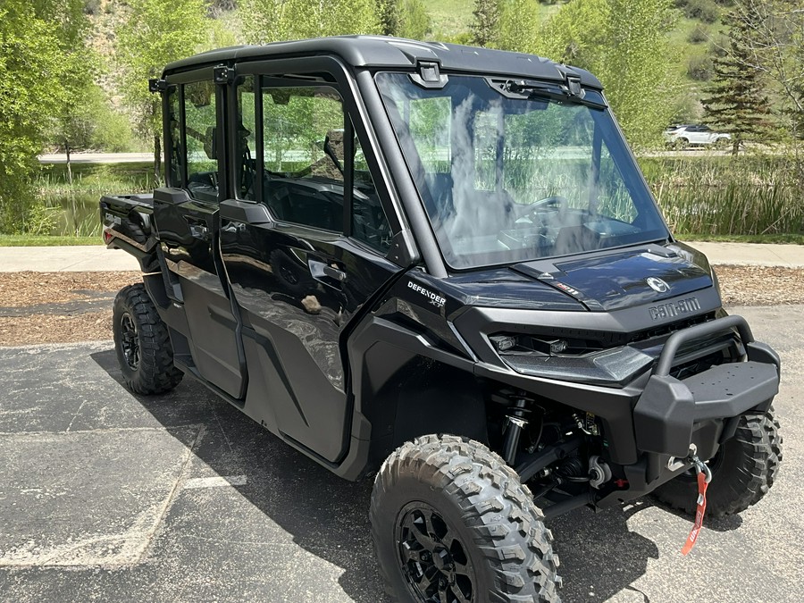 2026 Can-Am DEFENDER MAX XT CAB HD11 Stealth Black - BU0655