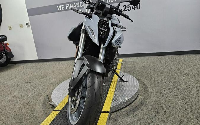 2024 Suzuki GSX 8S