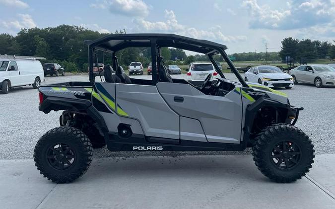 2024 Polaris® General XP 4 1000 Sport