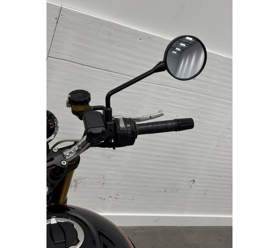 2026 Kawasaki Z900RS