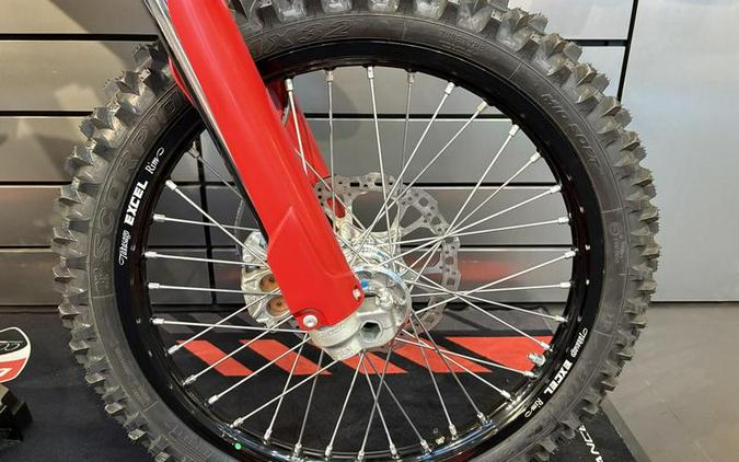 2026 Ducati Desmo450 MX