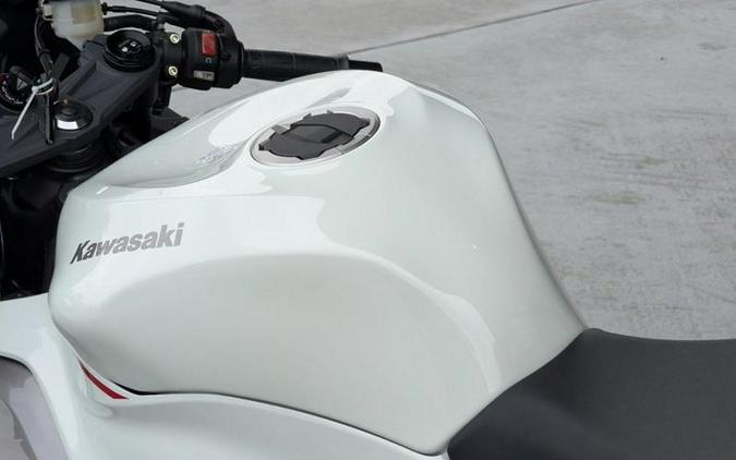 2025 Kawasaki Ninja® ZX™-6R