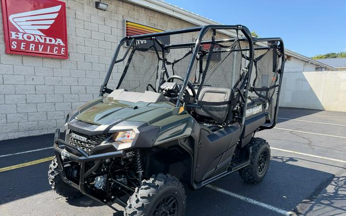 2026 Honda Pioneer 700-4 Deluxe