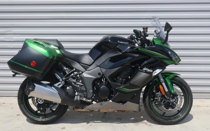 2023 Kawasaki Ninja 1000SX