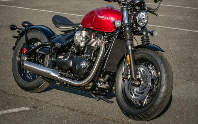 2023 Triumph Bonneville Bobber Red Hopper