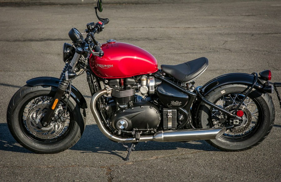 2023 Triumph Bonneville Bobber Red Hopper