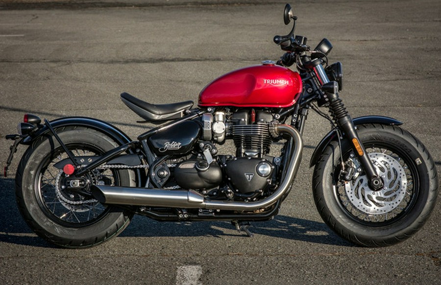 2023 Triumph Bonneville Bobber Red Hopper