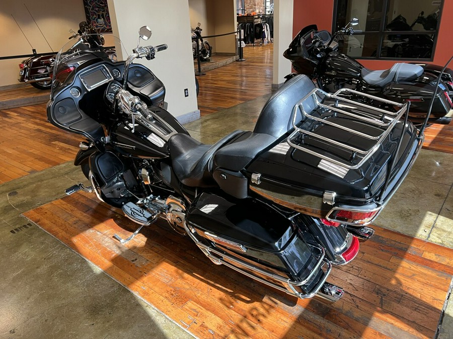 Used 2016 Harley-Davidson Road Glide Ultra Touring Motorcycle For Sale Near Memphis, TN