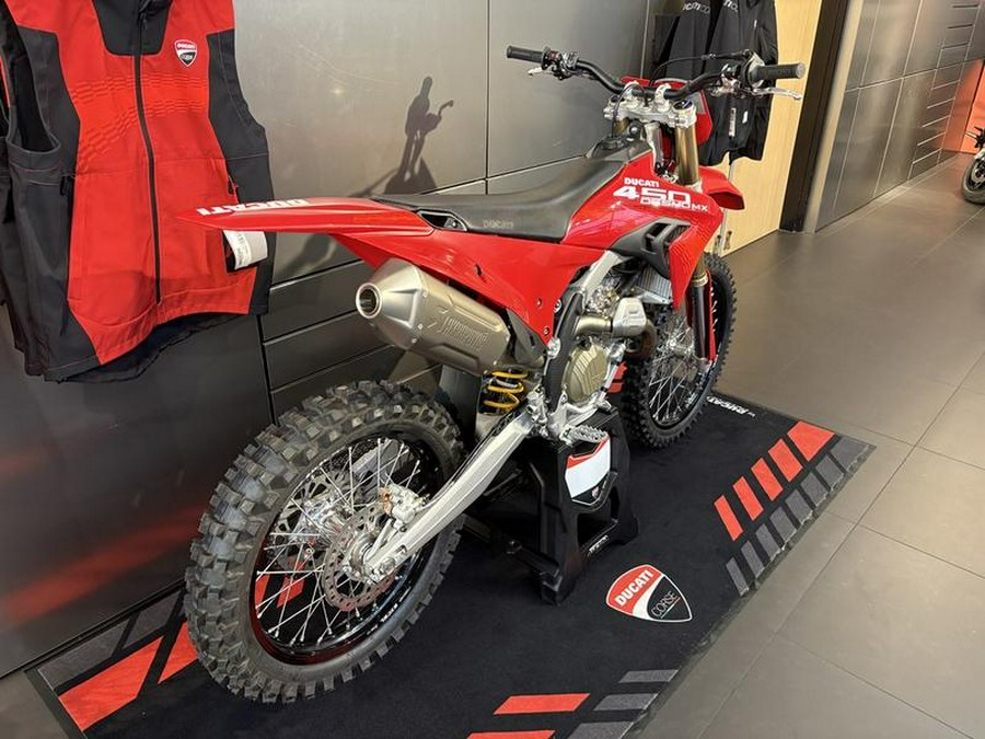 2026 Ducati Desmo450 MX