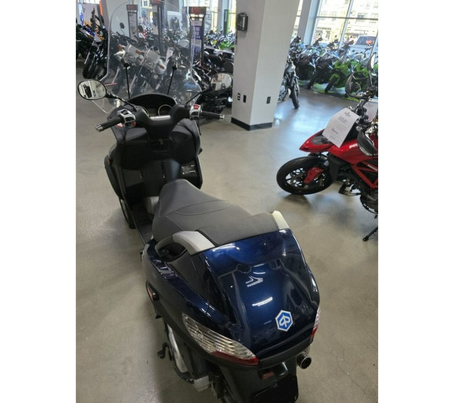 2008 Piaggio MP3 Three Wheeler 400