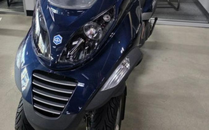 2008 Piaggio MP3 Three Wheeler 400