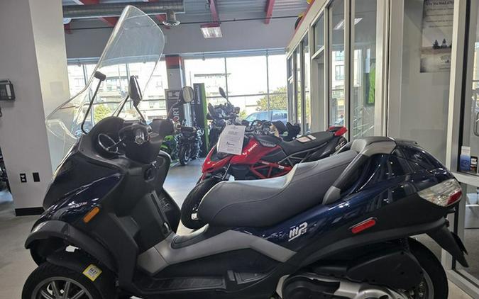 2008 Piaggio MP3 Three Wheeler 400