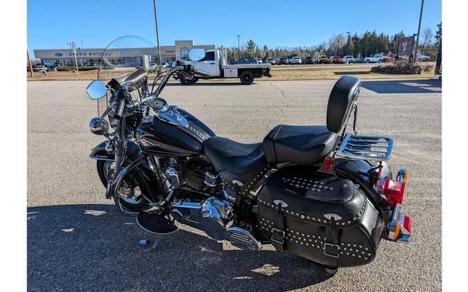 2011 Harley-Davidson® FLSTC Heritage Softail Classic