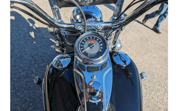 2011 Harley-Davidson® FLSTC Heritage Softail Classic