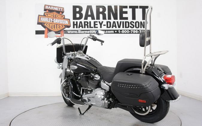 2022 Harley-Davidson FLHCS Heritage Classic 114