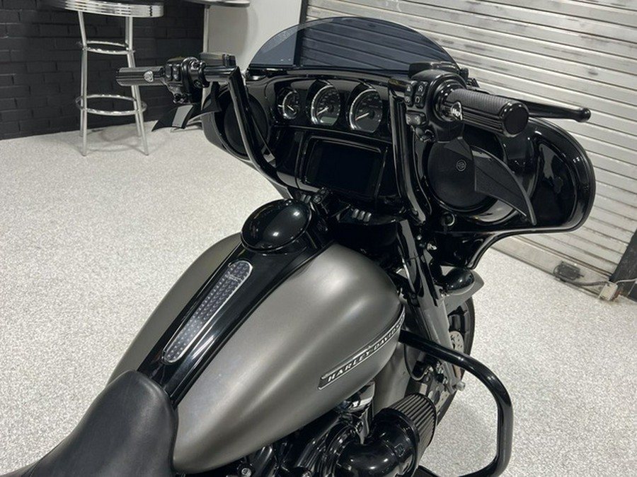 2019 Harley-Davidson FLHXS - Street Glide Special