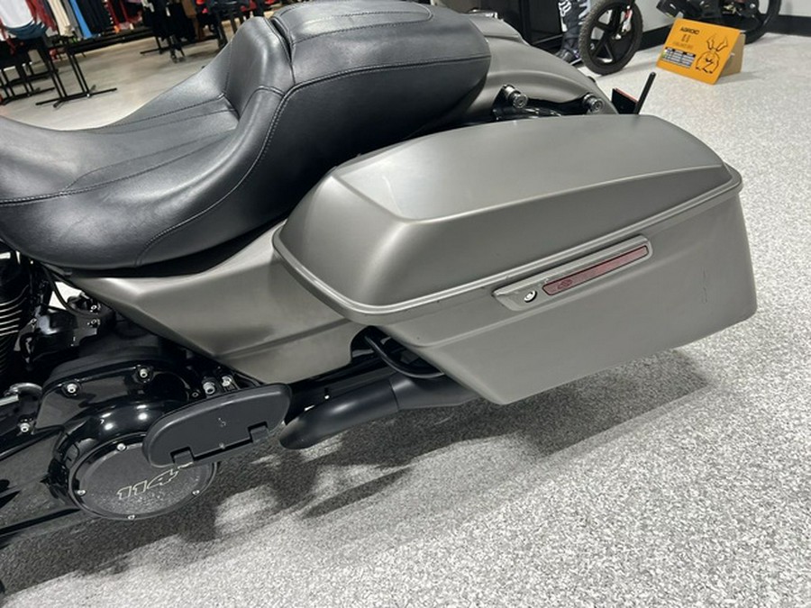 2019 Harley-Davidson FLHXS - Street Glide Special