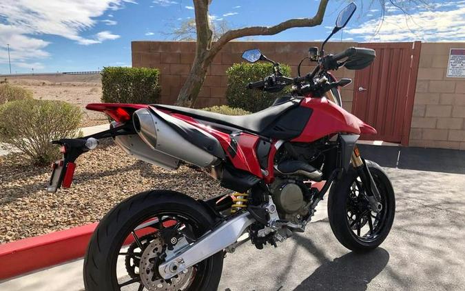 2026 Ducati Hypermotard 698 Mono Ducati Red