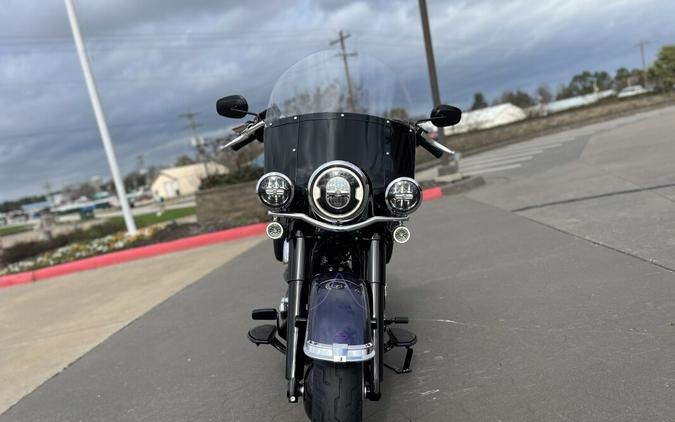 2026 Harley-Davidson® FLHC Heritage Classic Purple Abyss