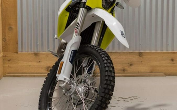 2027 Husqvarna Enduro 701