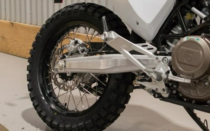 2027 Husqvarna Enduro 701