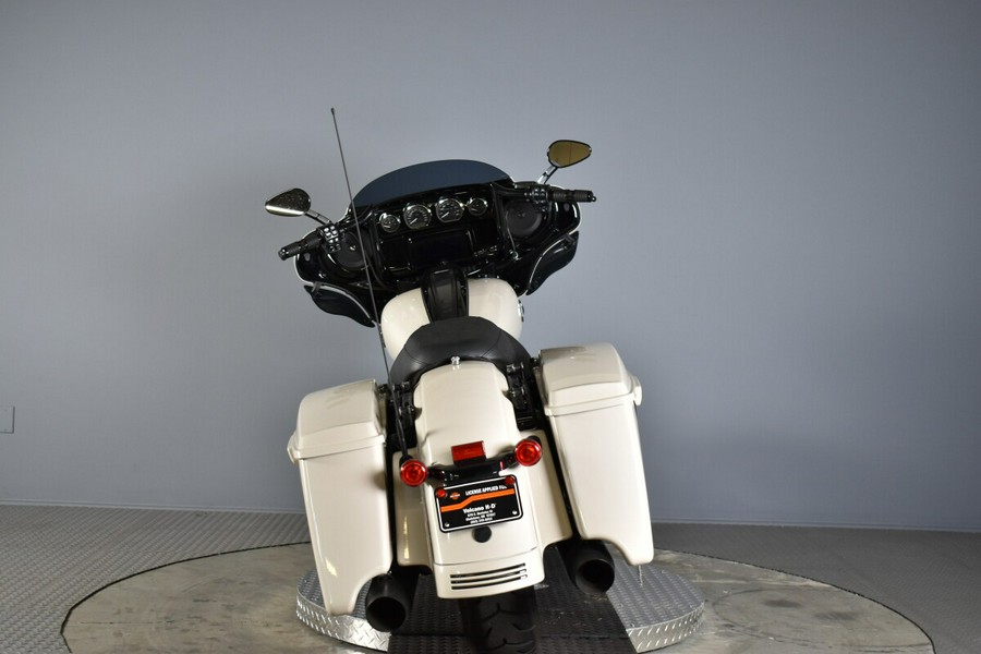 2022 Harley-Davidson Street Glide Special