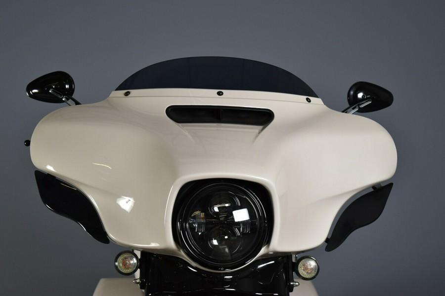 2022 Harley-Davidson Street Glide Special