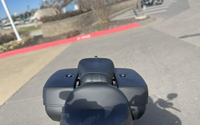 2026 Harley-Davidson® FLHC Heritage Classic, Purple Abyss