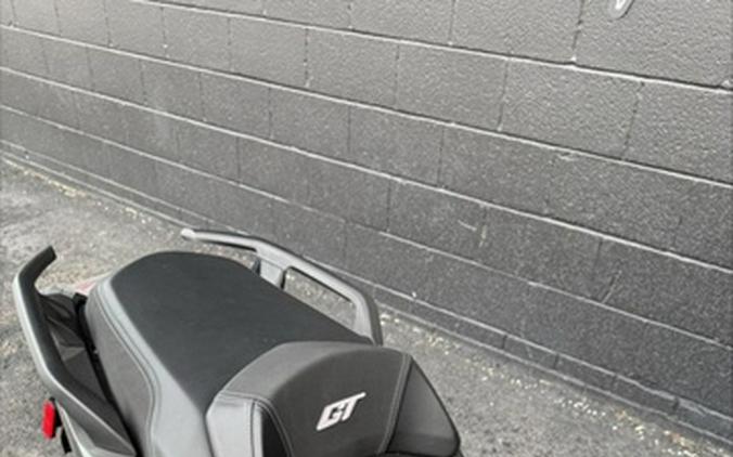 2022 BMW C 400 GT Callisto Gray Metallic 400 GT Alpine White