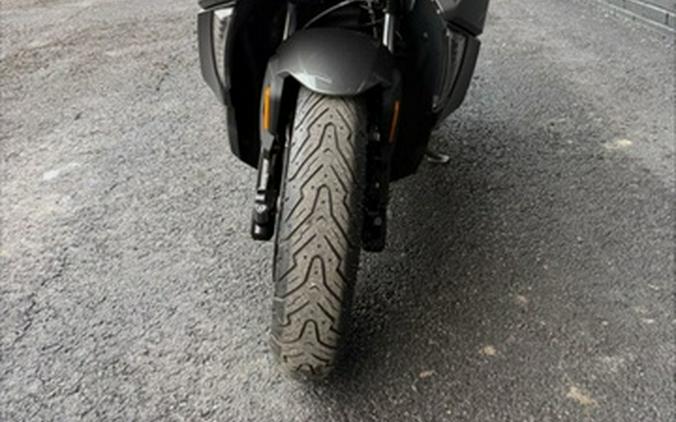 2022 BMW C 400 GT Callisto Gray Metallic 400 GT Alpine White