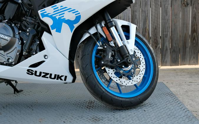 2026 SUZUKI GSX8R