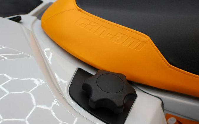 2026 Can-Am Renegade X Mr 650