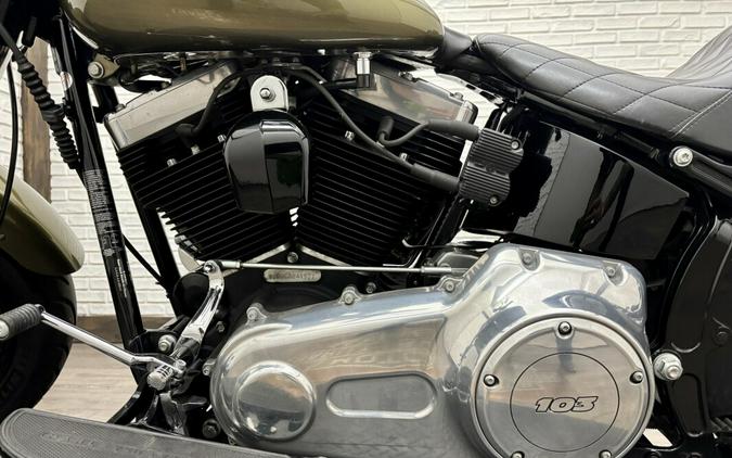 2016 Harley-Davidson® Softail Slim®