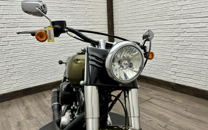 2016 Harley-Davidson® Softail Slim®
