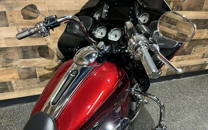 2017 Harley-Davidson® Road Glide® Special Hard Candy Custom™ Hot Rod Red Flake FLTRXS