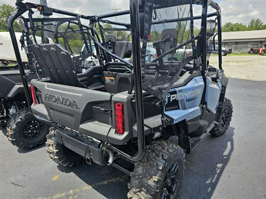 2024 Honda Pioneer 1000-5 Deluxe