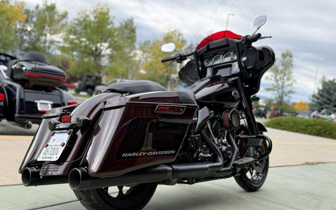 FLHXS 2022 Street Glide Special
