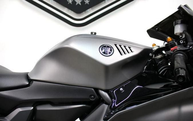 2024 Yamaha R7