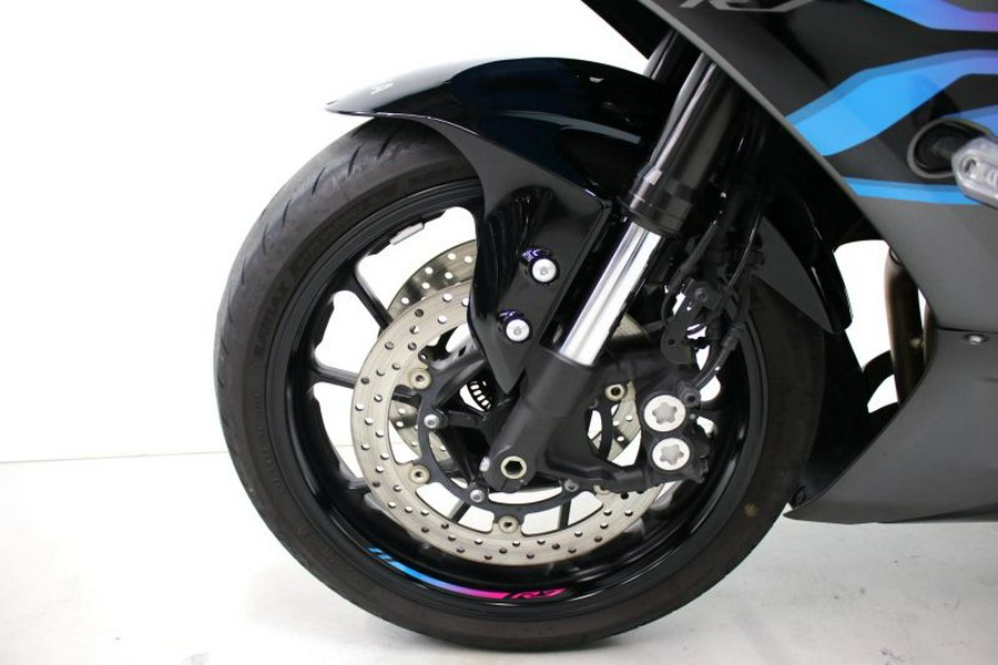 2024 Yamaha R7
