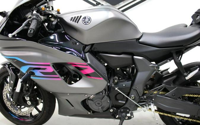 2024 Yamaha R7