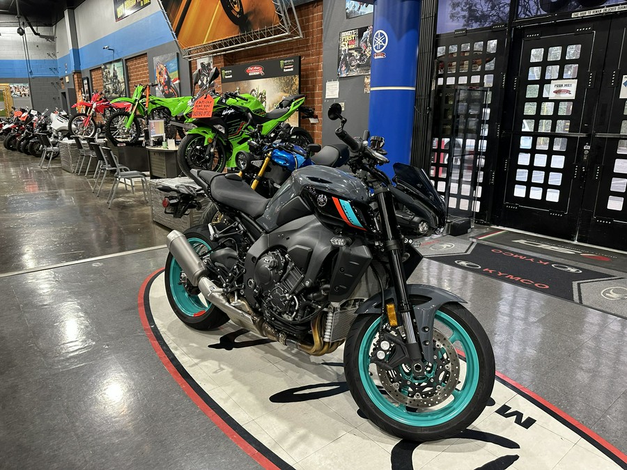 2022 YAMAHA MT-10