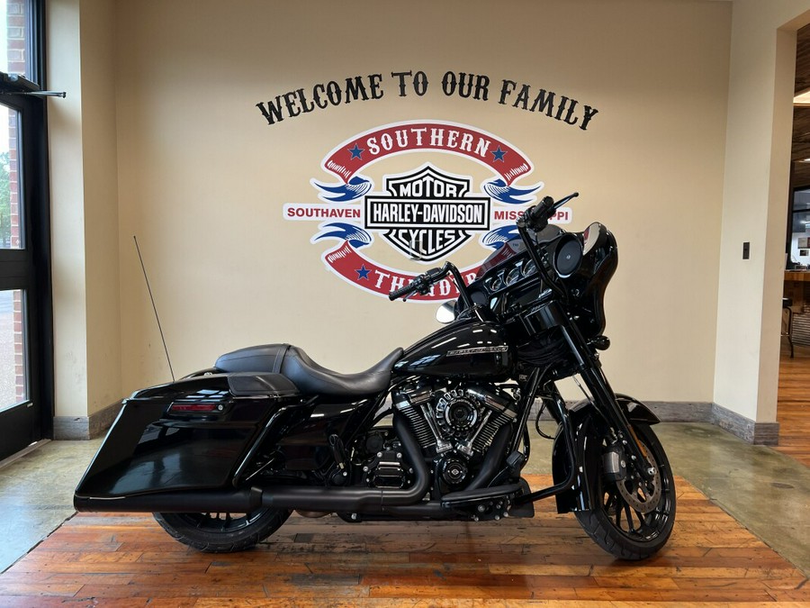 Used 2019 Harley-Davidson Street Glide Special Grand American Touring Motorcycle For Sale Near Memphis, TN